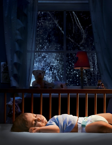 Goldener Schlaf für das Baby © Pampers
